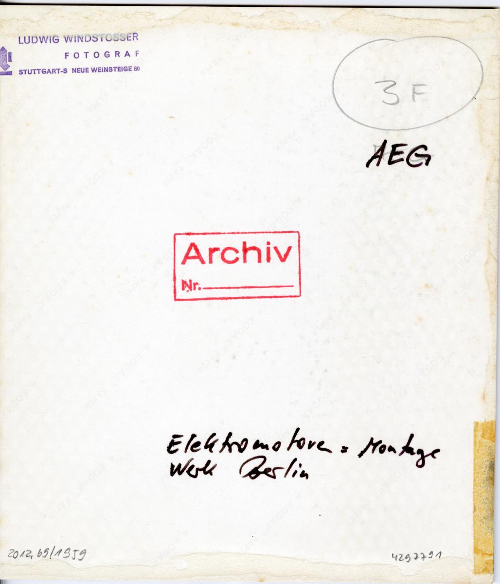 AEG, Montage eines Elektromotors