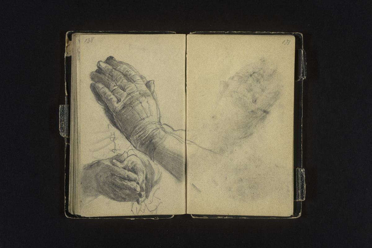 Händepaar und Hand in Handschuhen