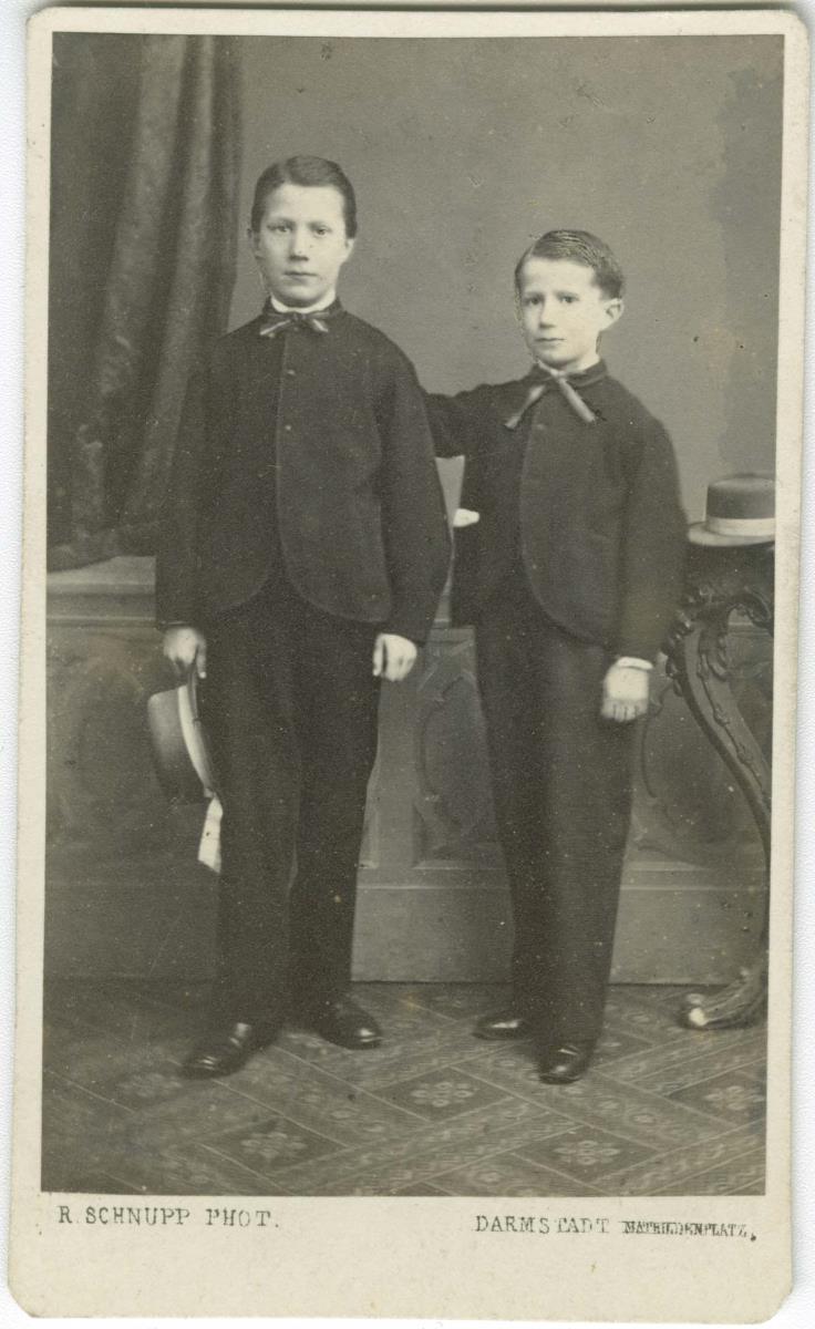 Porträt zweier Jungen