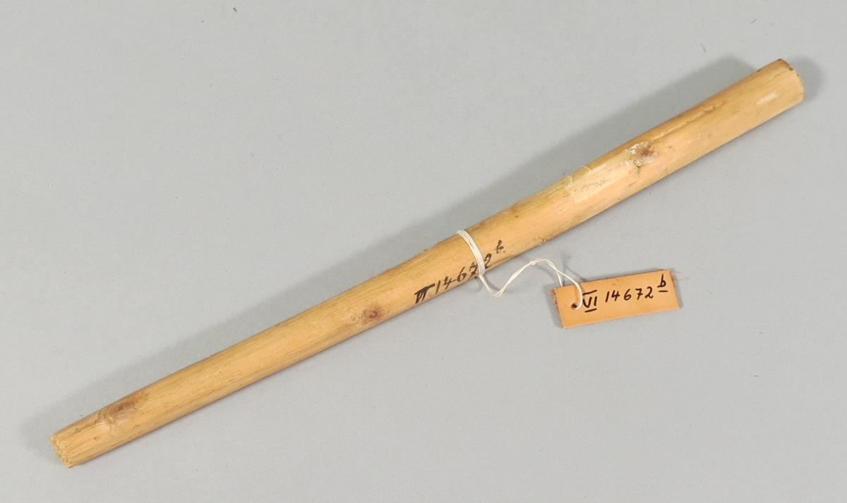 VI 14672 b