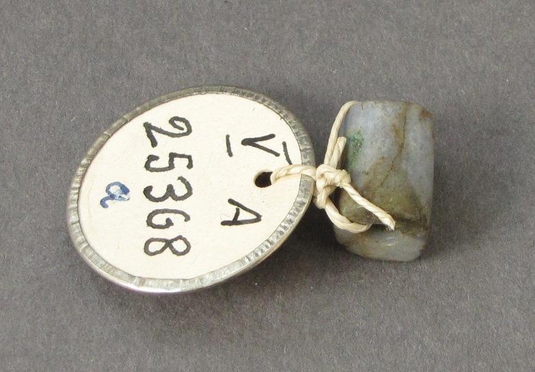 V A 25368 a
