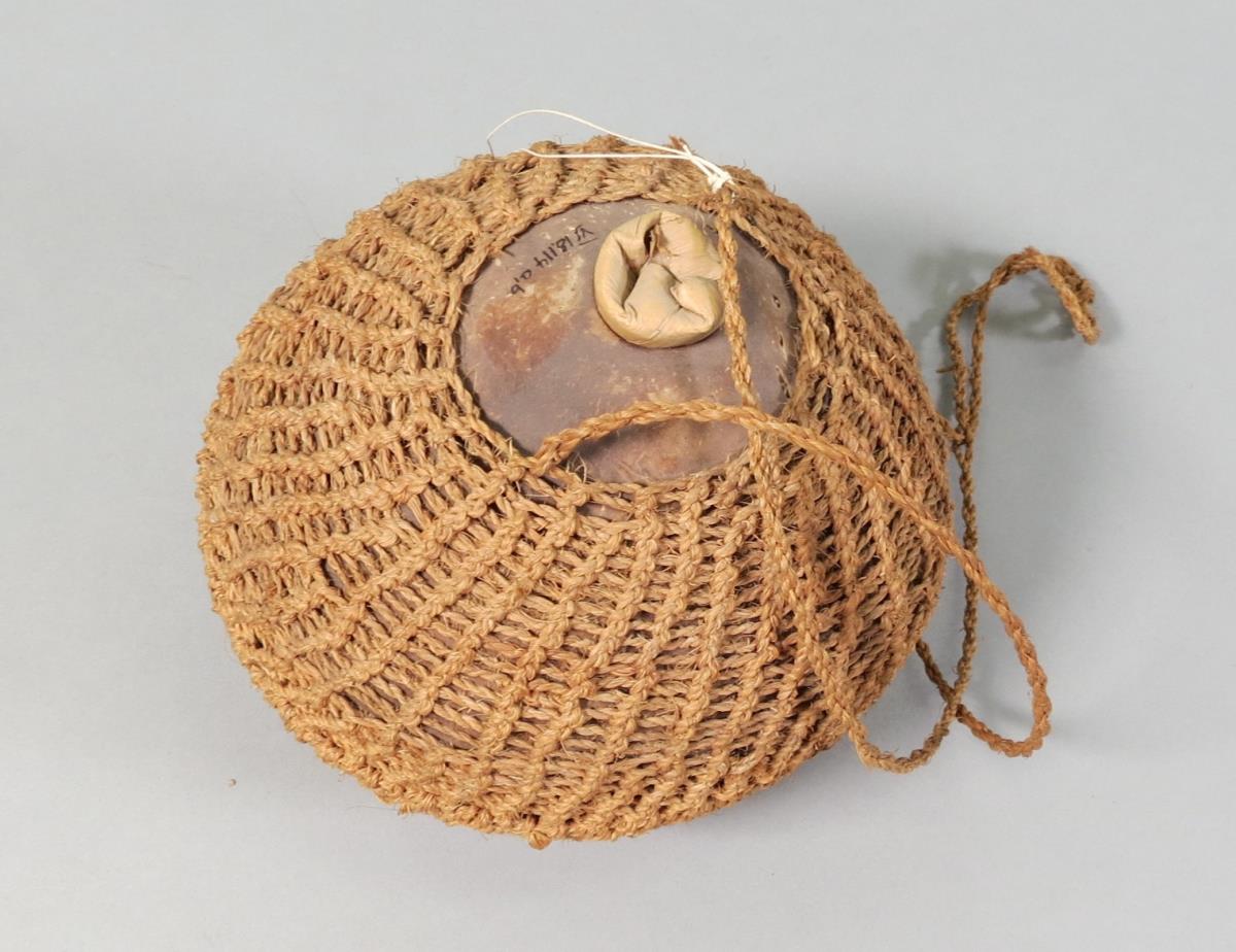 VI 18114 a,b