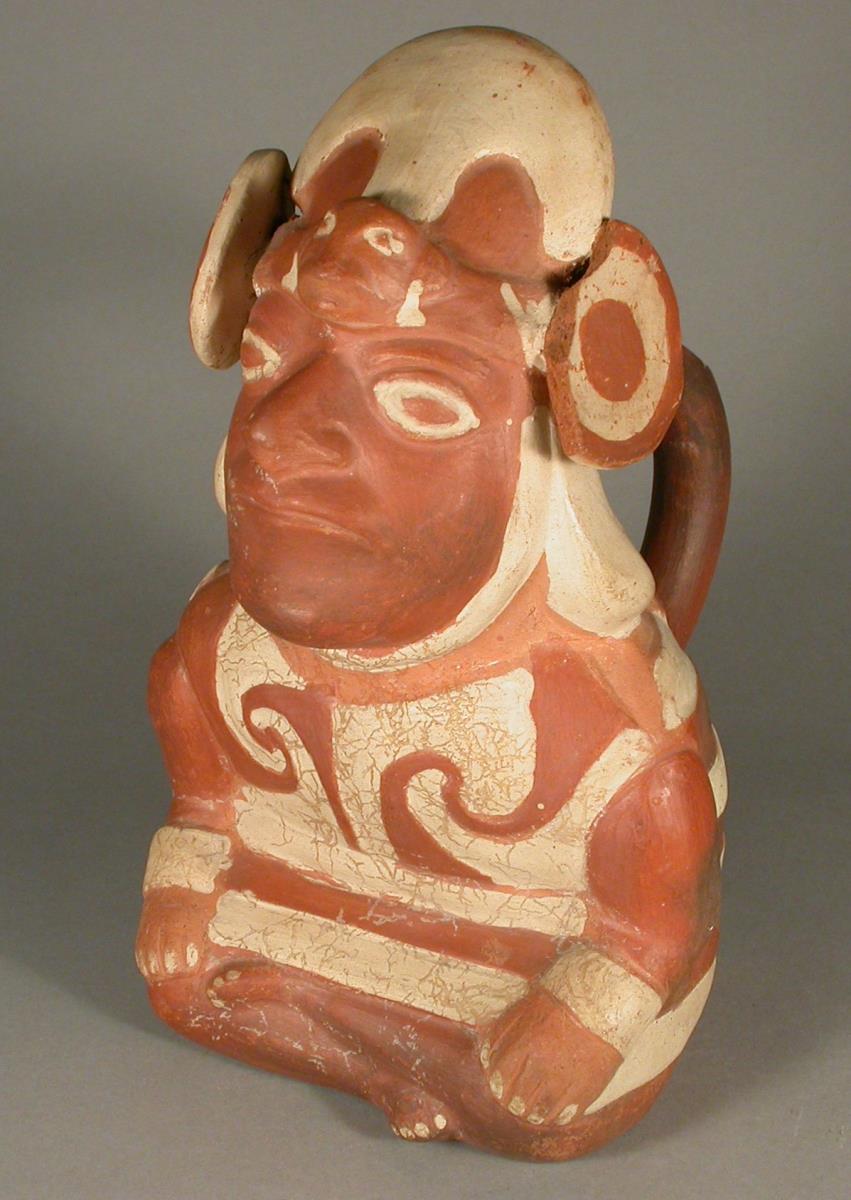 Sitzende anthropomorphe Figur