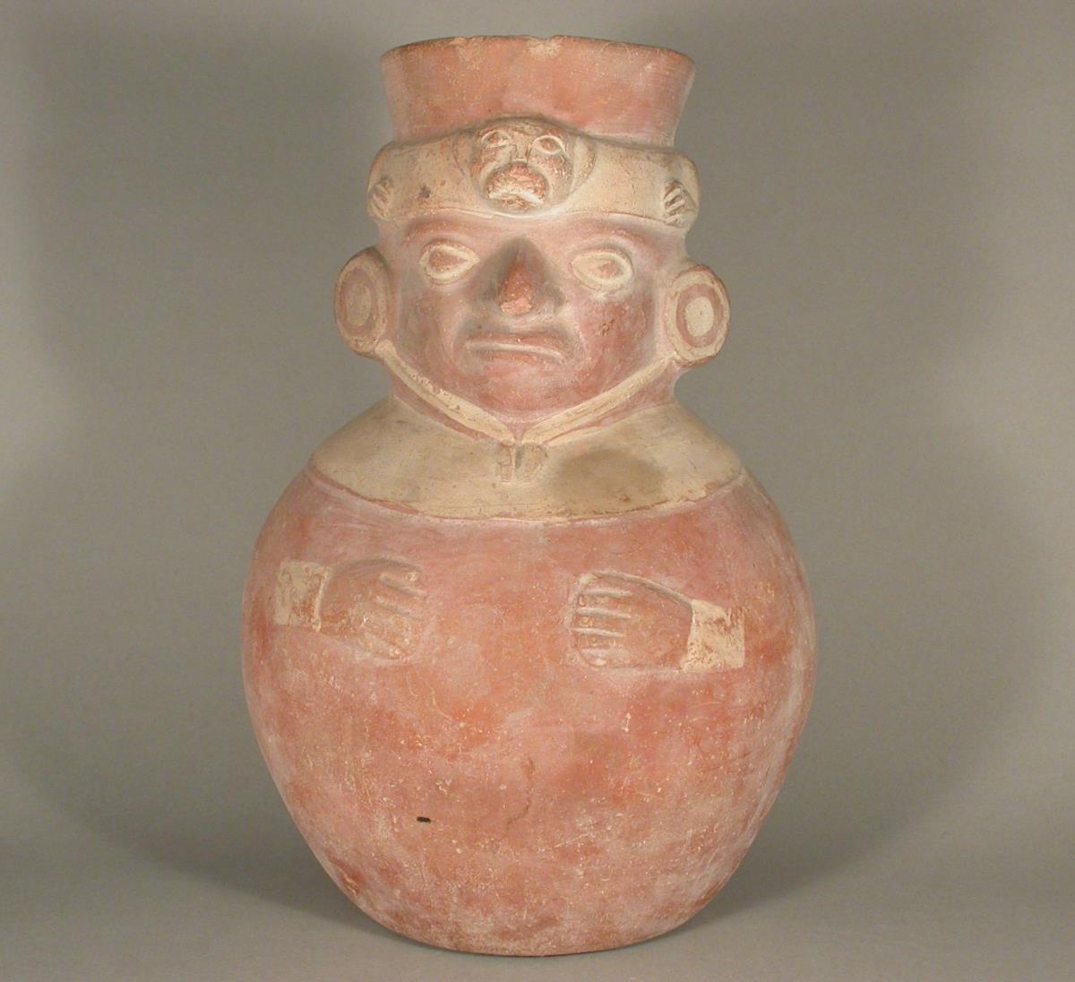 Stehende anthropomorphe Figur