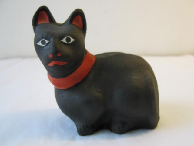 Kauernde Katze　猫 Neko
