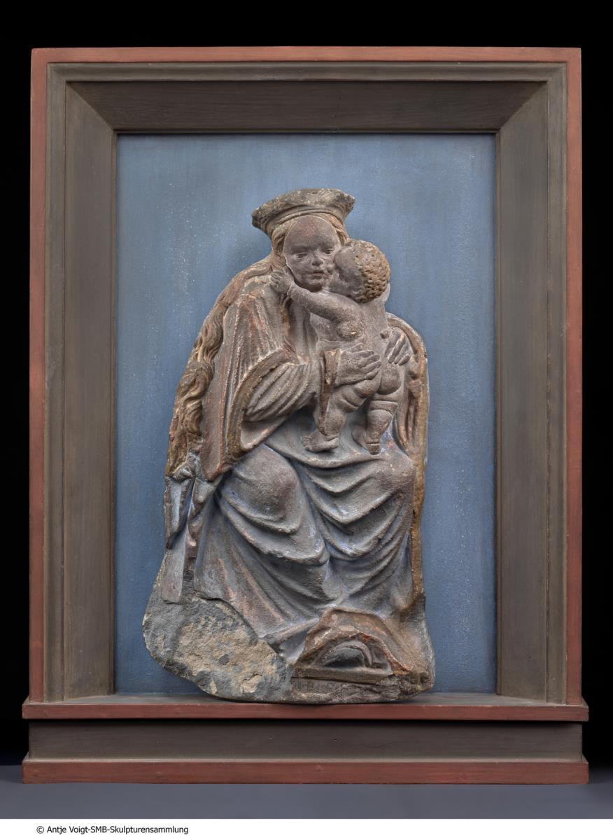 Sitzende Muttergottes mit Kind