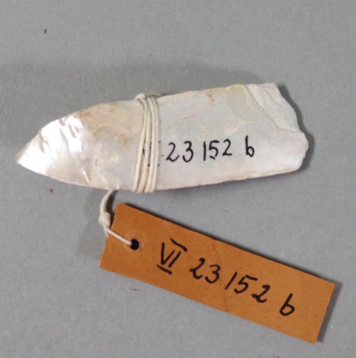 VI 23152 b