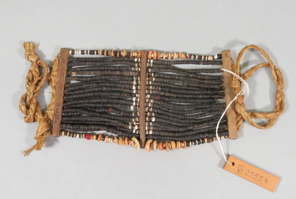 VI 2555 a