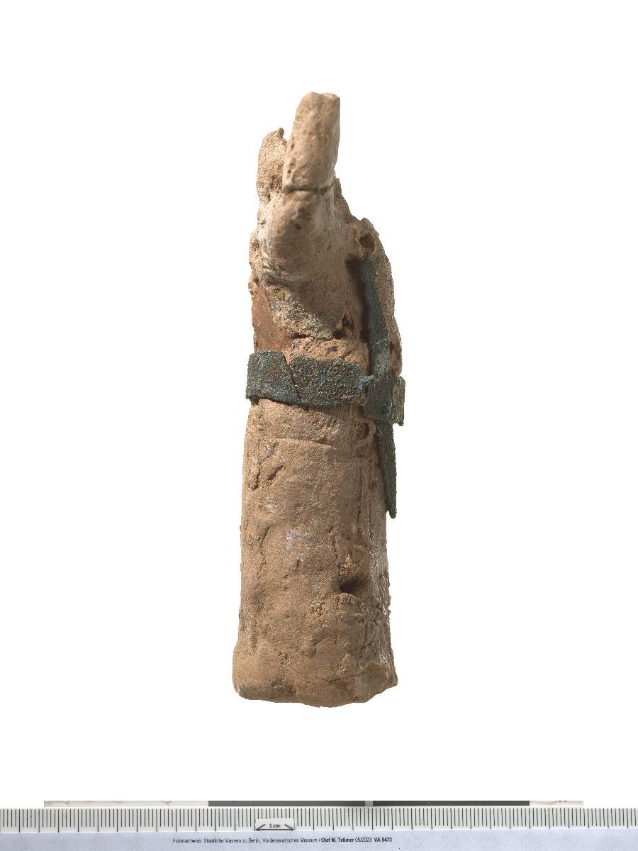Stehende männliche Figur