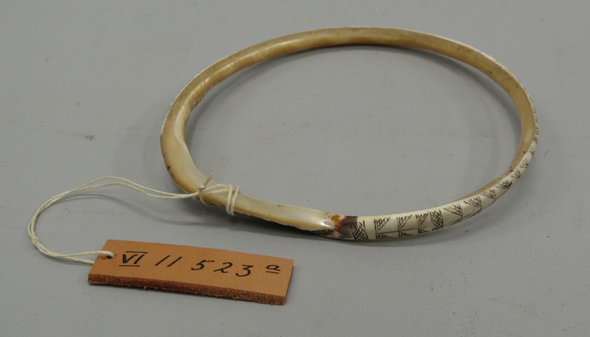 VI 11523 a