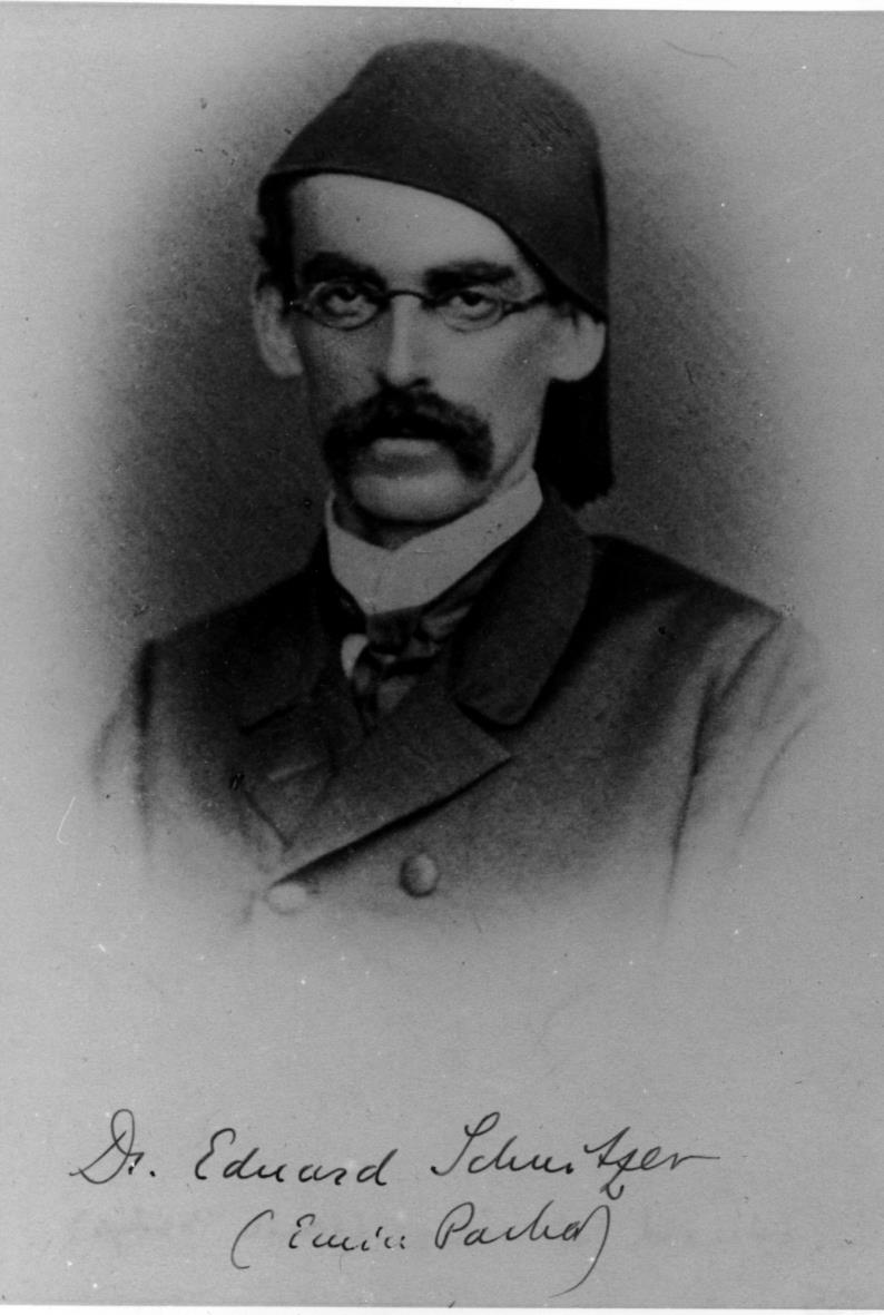 Portraitaufnahme von Eduard Schnitzer