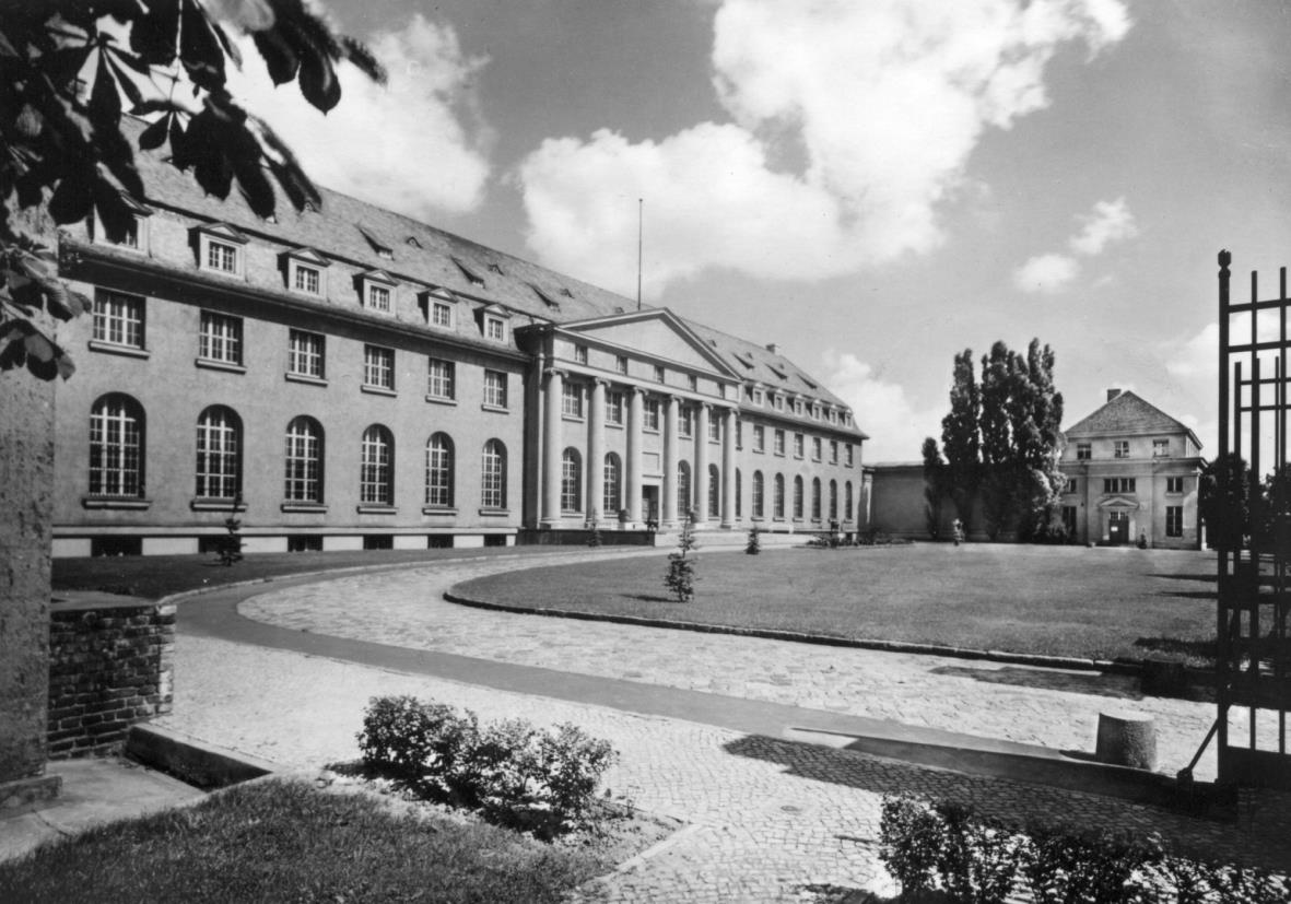 Altbau Dahlem