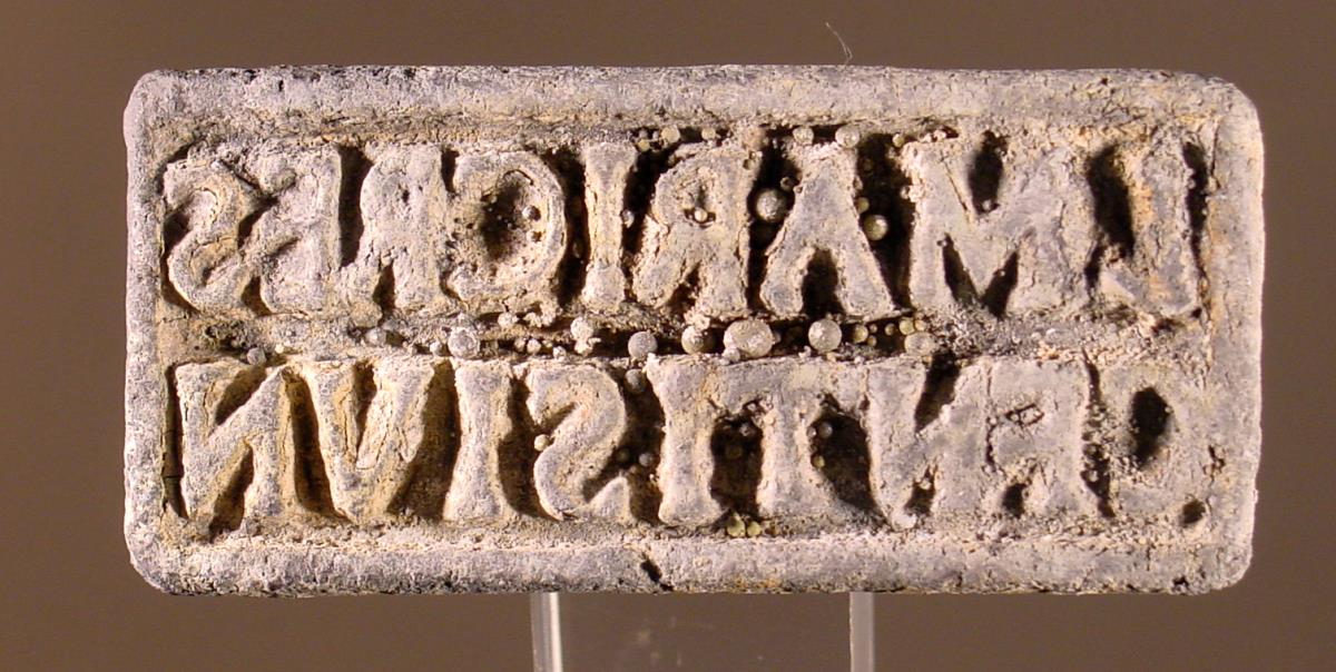 Stempel mit Inschrift L.MARICRES / CFNTISIVN (L.Marius Crescens Iunior)
