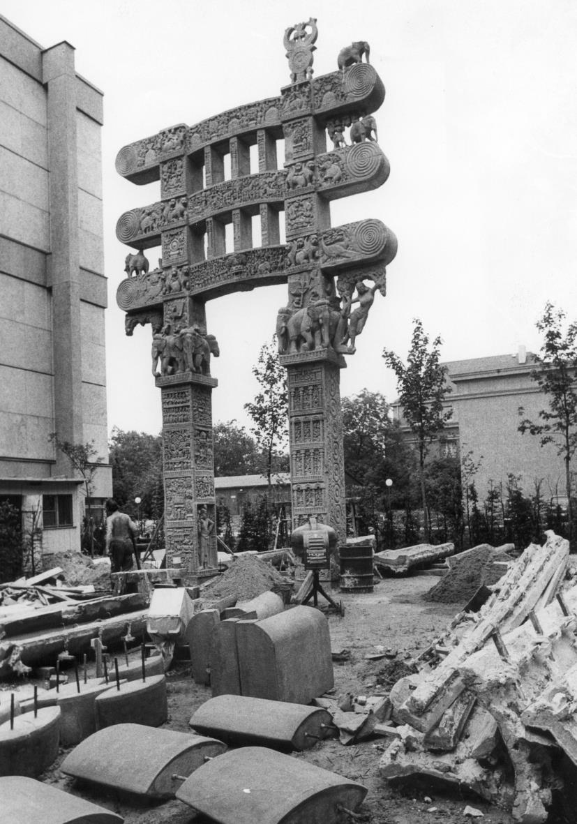 Abguss des östlichen Tores von Sântschî (Bhôpâl) - (Sanchi)