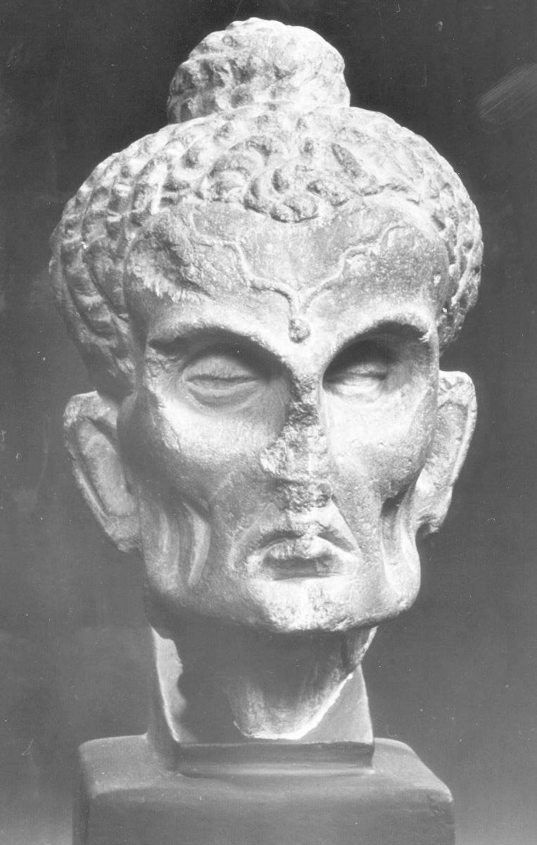Kopf eines fastenden Buddha