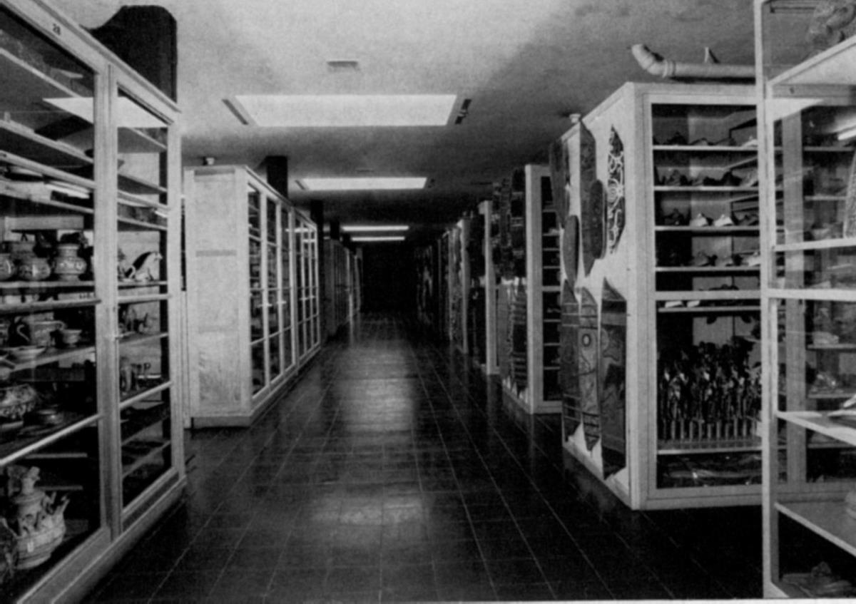 Blick in die Studiensammlung der Abteilung Südasien