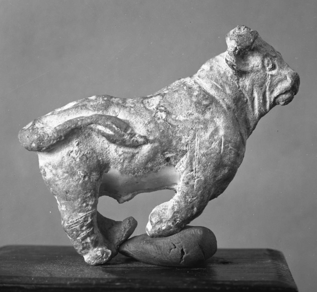 Statuette eines Stiers