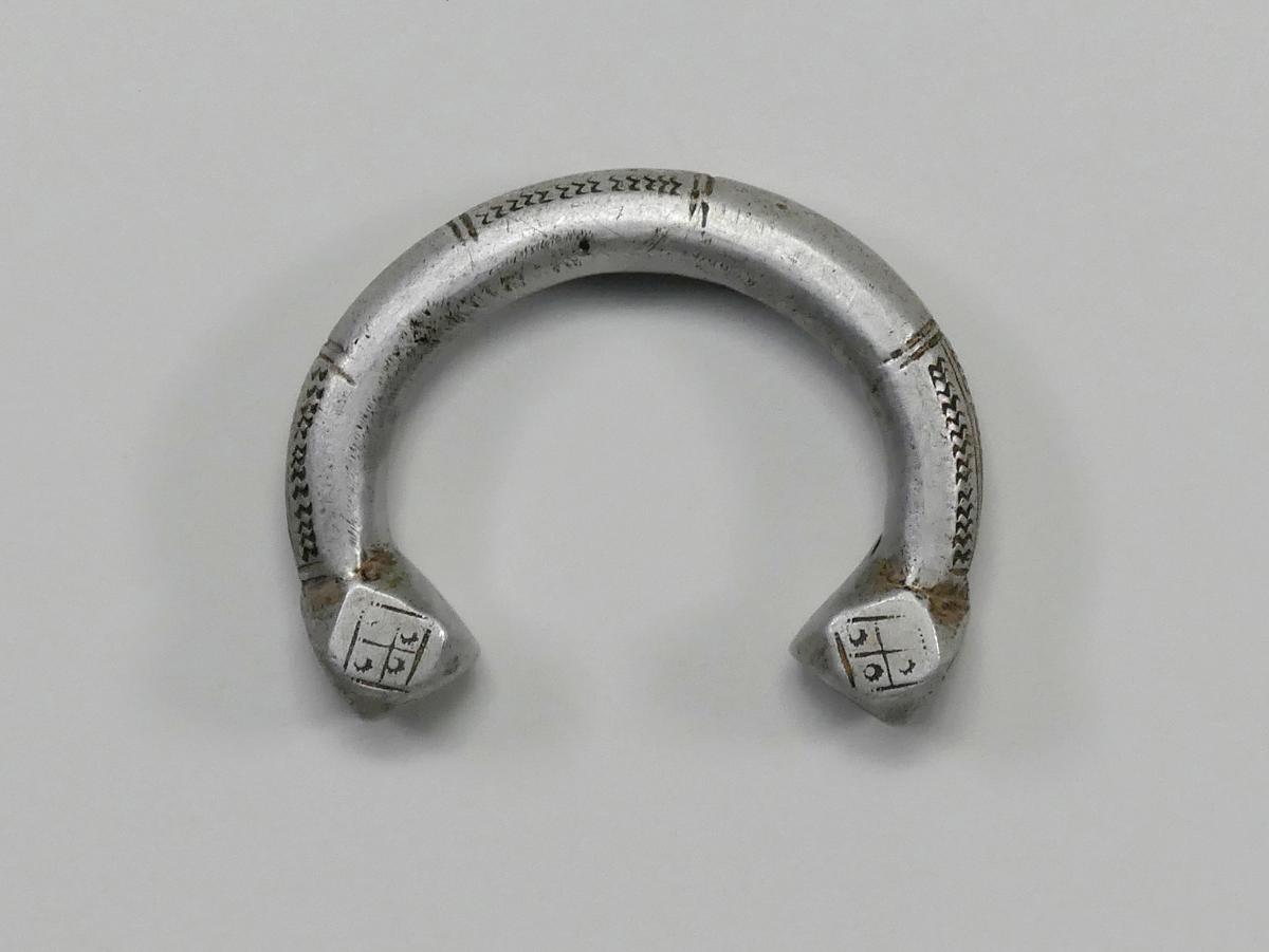 III A 6252