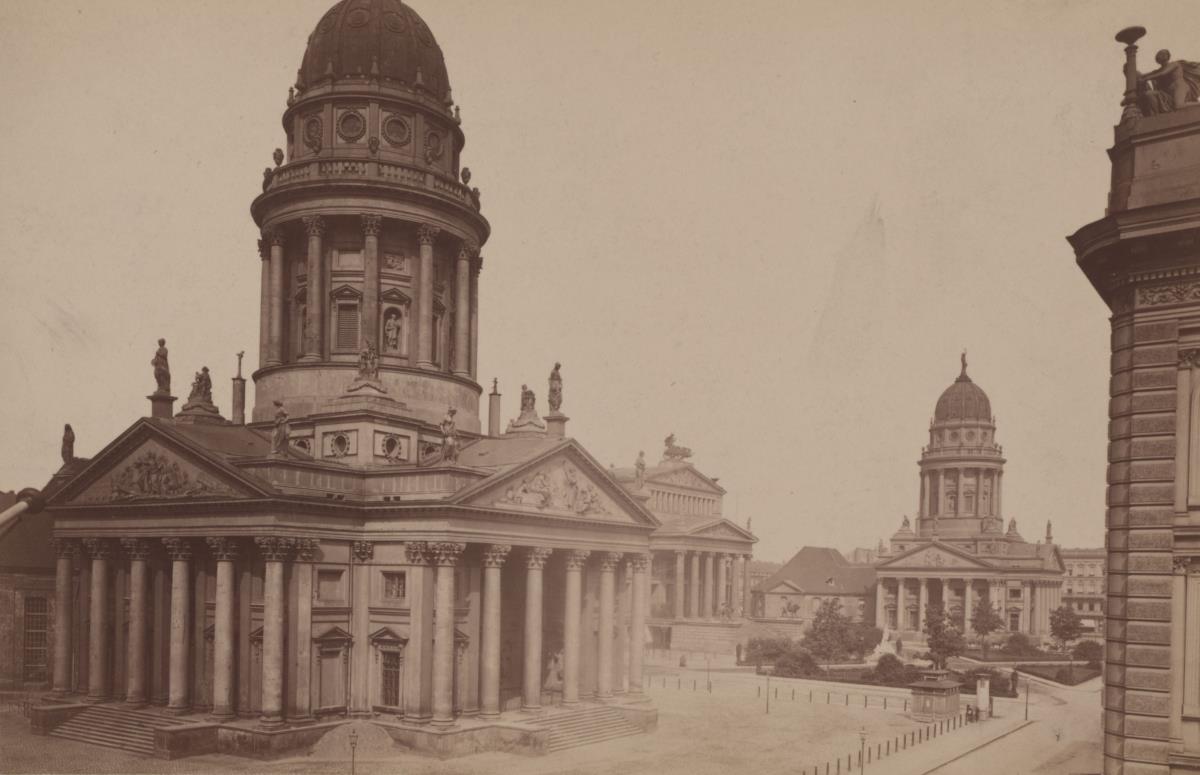 Berlin, Gendarmenmarkt, Französische Kirche, Schauspielhaus