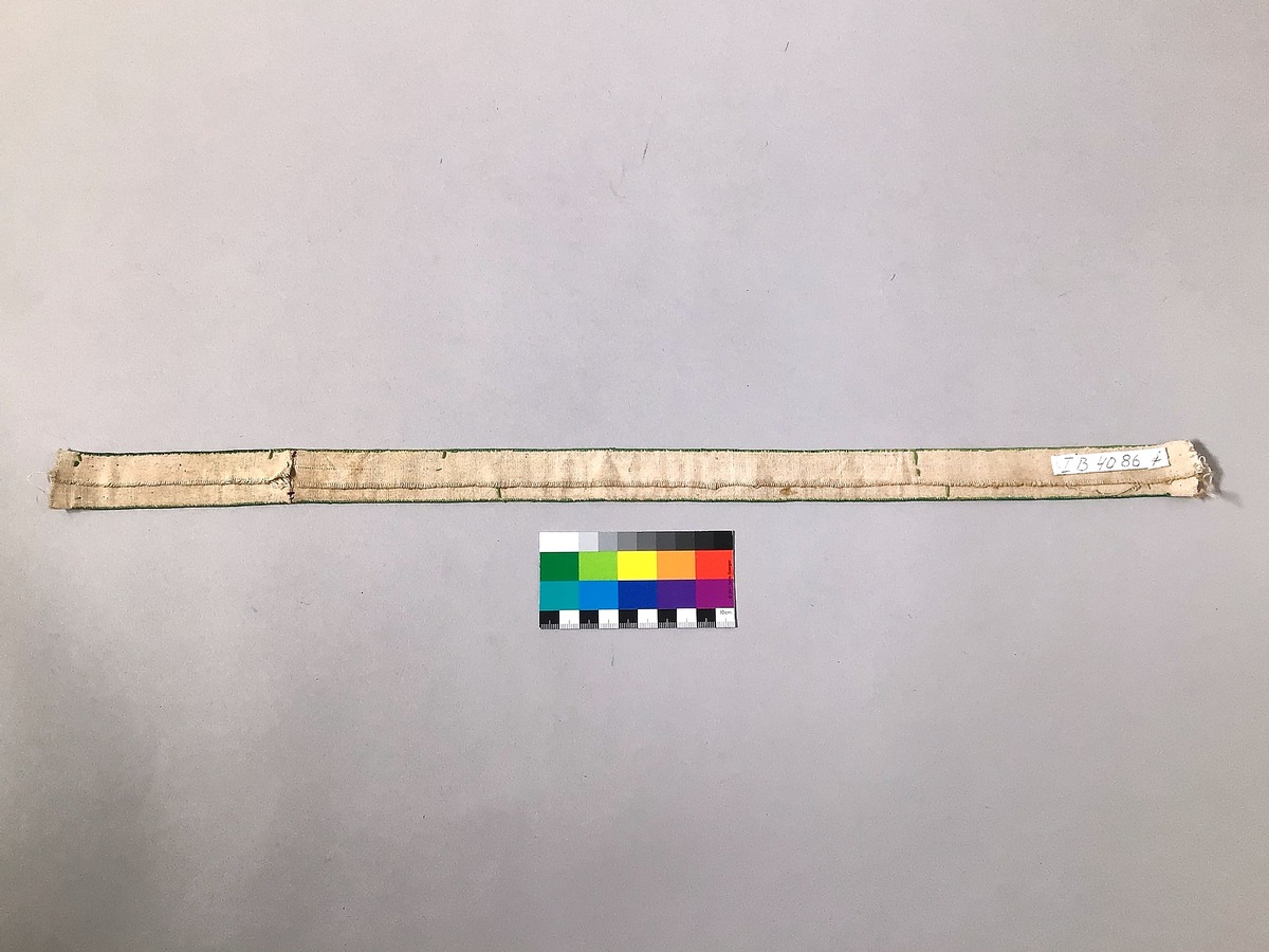 I B 4086 f