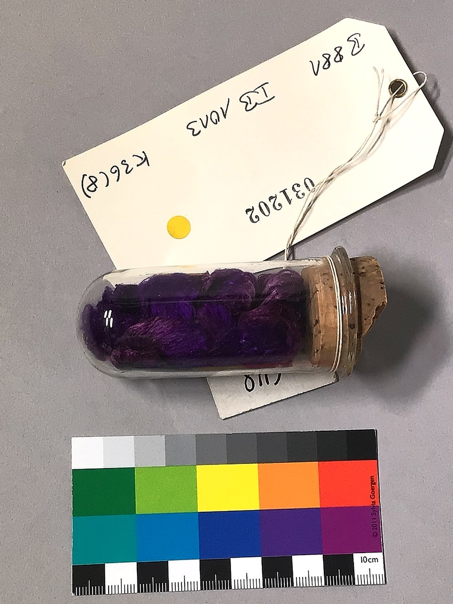 I B 1013