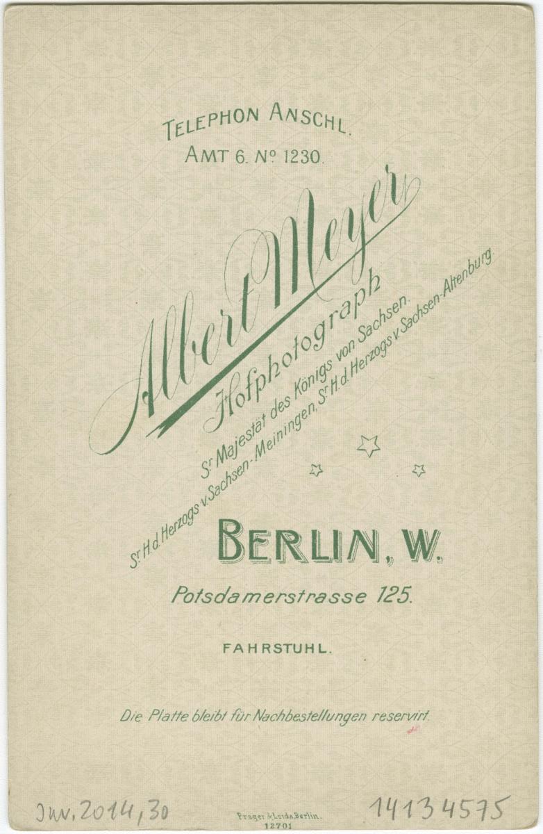 Porträt der Erna Brettschneider