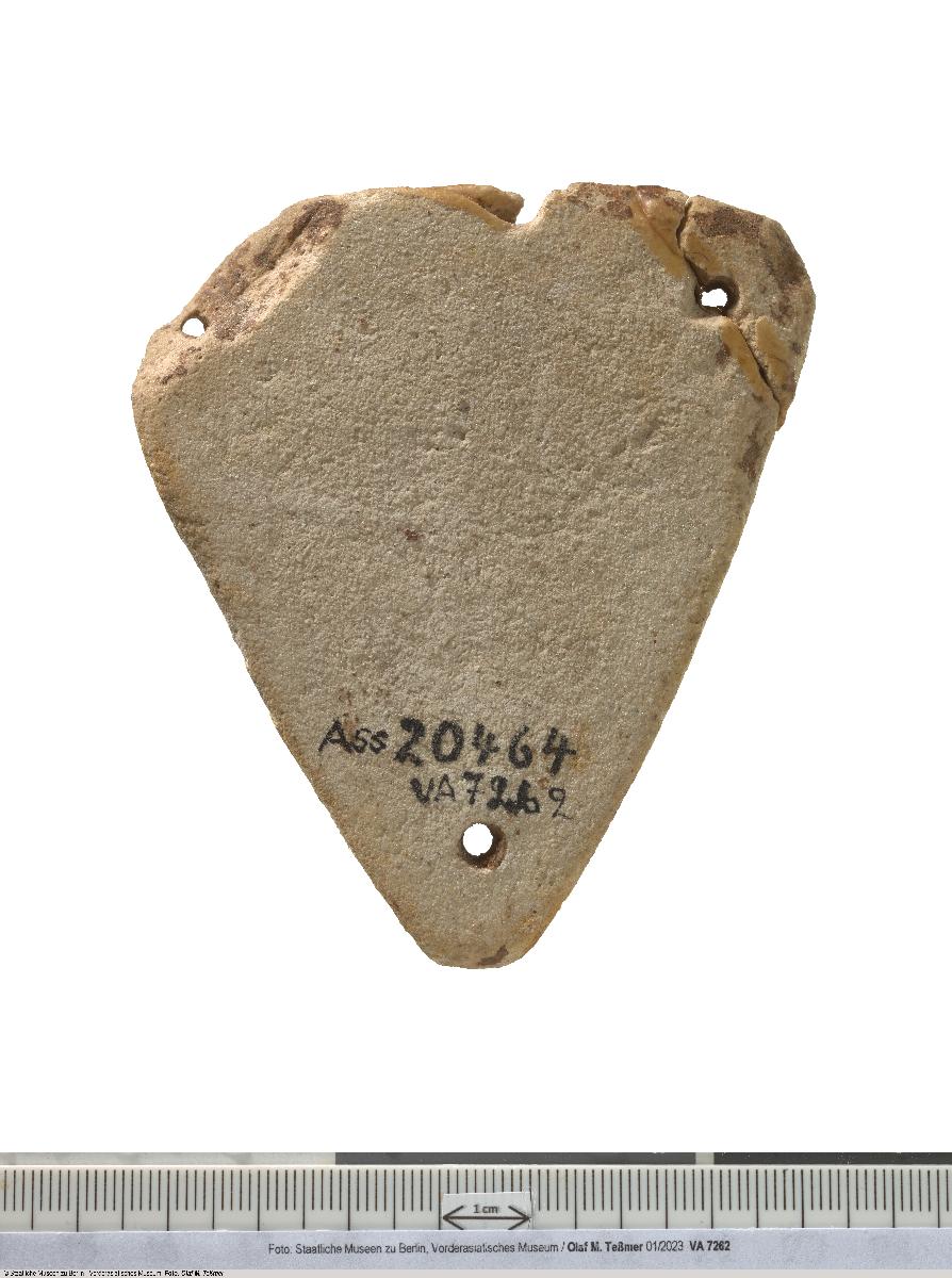 Plakette in Form eines Schamdreiecks