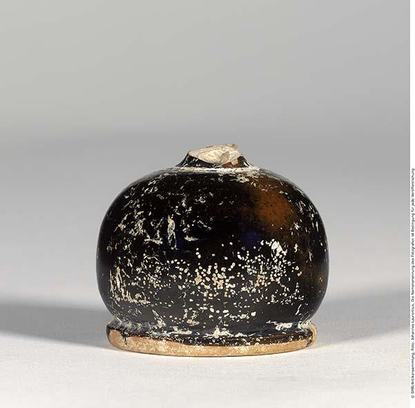 Attische Bauchlekythos mit Glanztonüberzug
