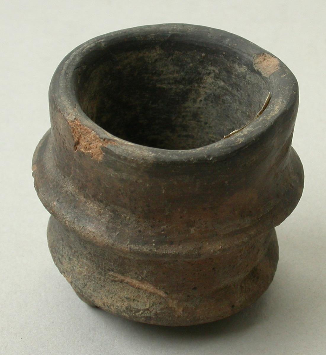 IV Ca 2043
