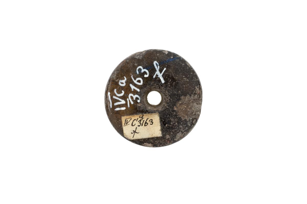 IV Ca 3163 f