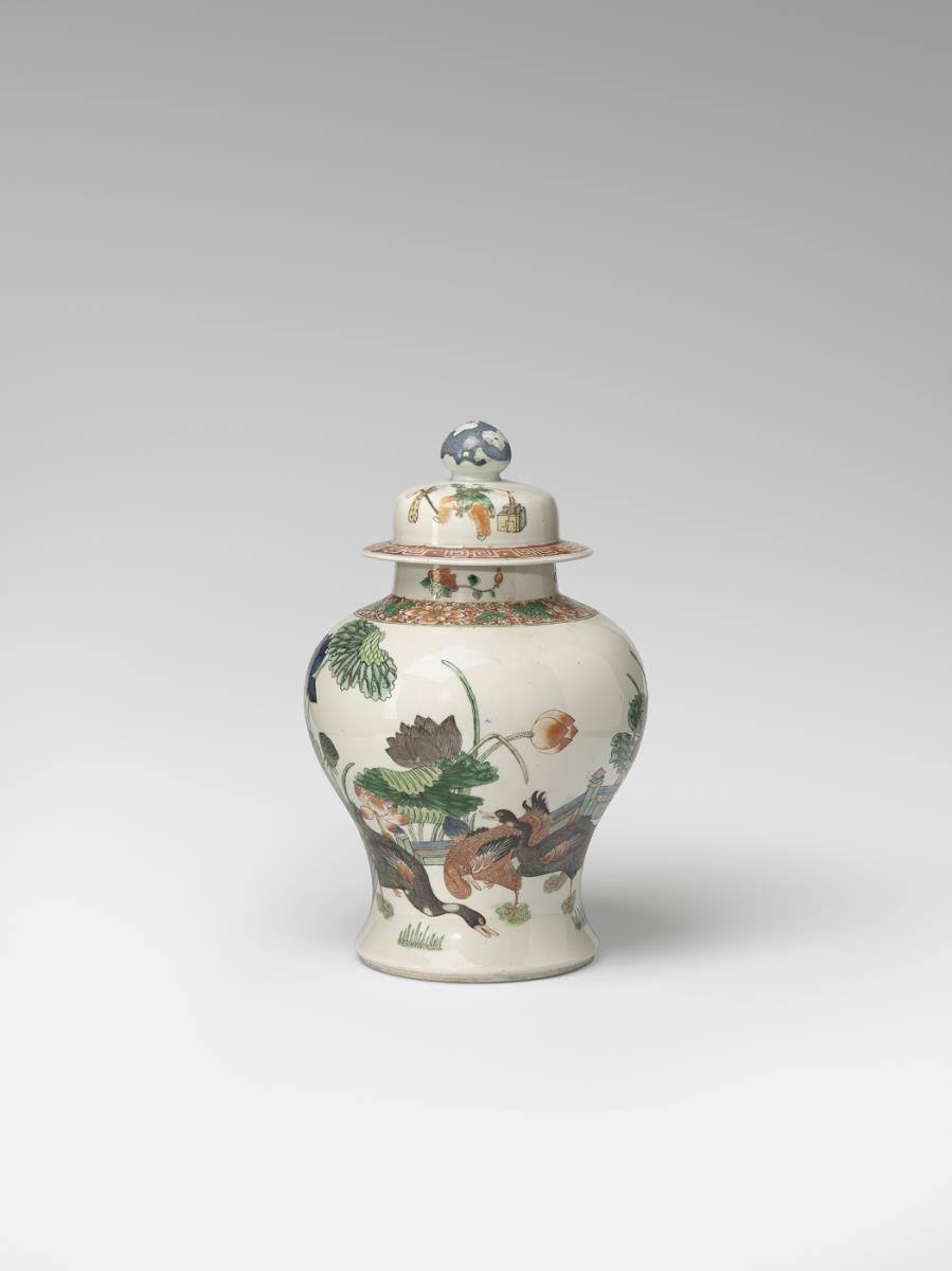 Balustervase mit Deckel