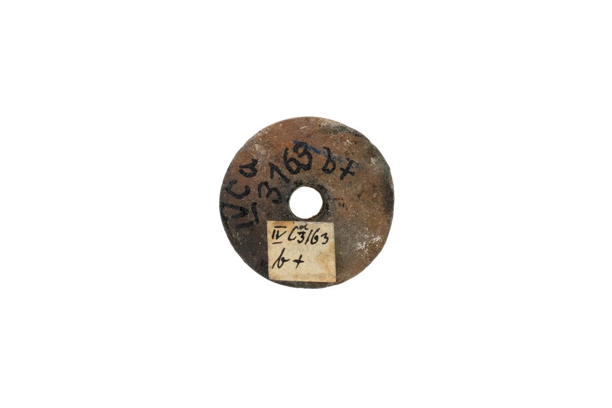 IV Ca 3163 b (1 x +)