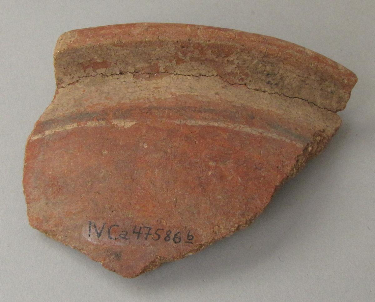 IV Ca 47586 b