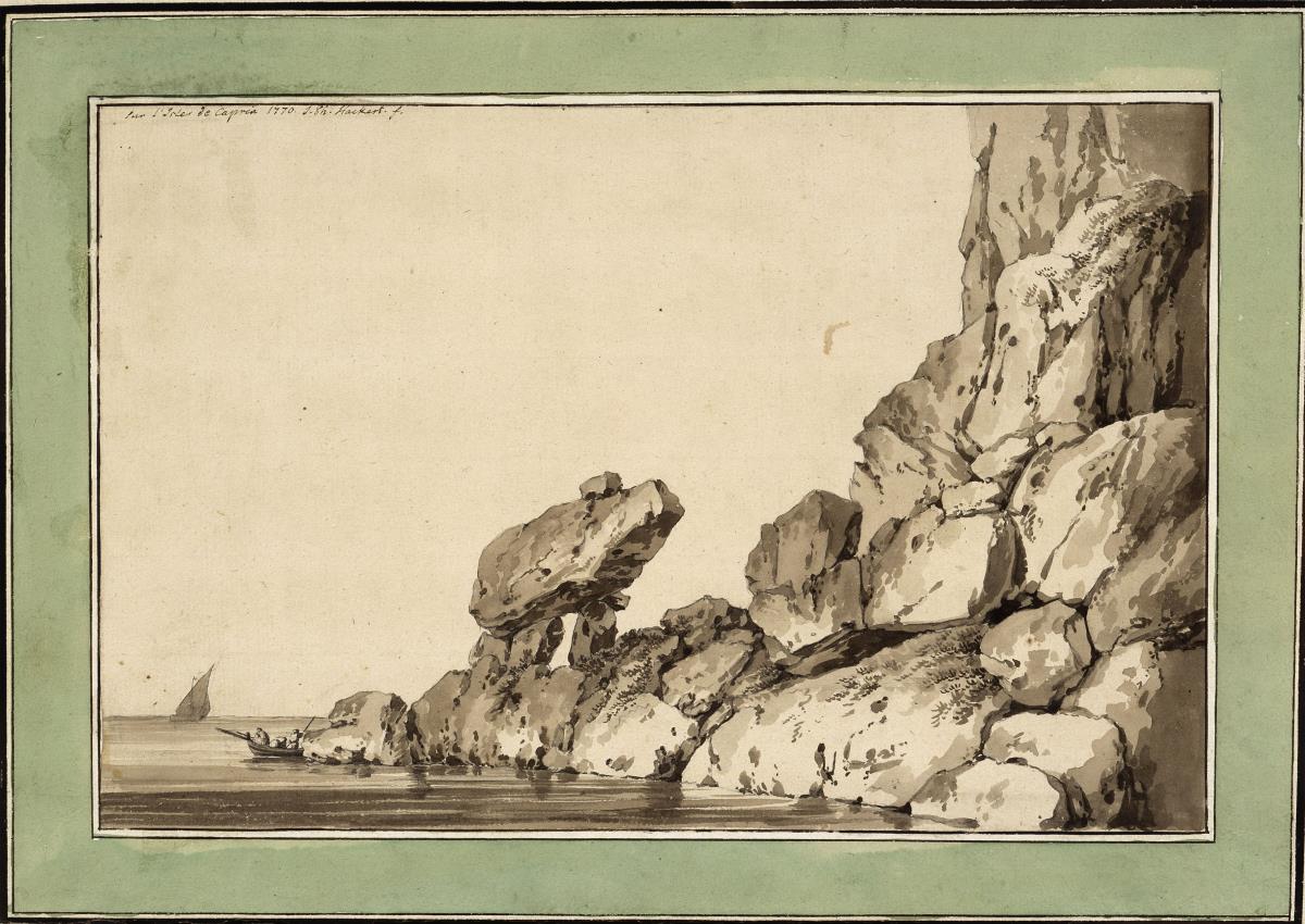 Felsige, nach rechts ansteigende Küste von Capri
