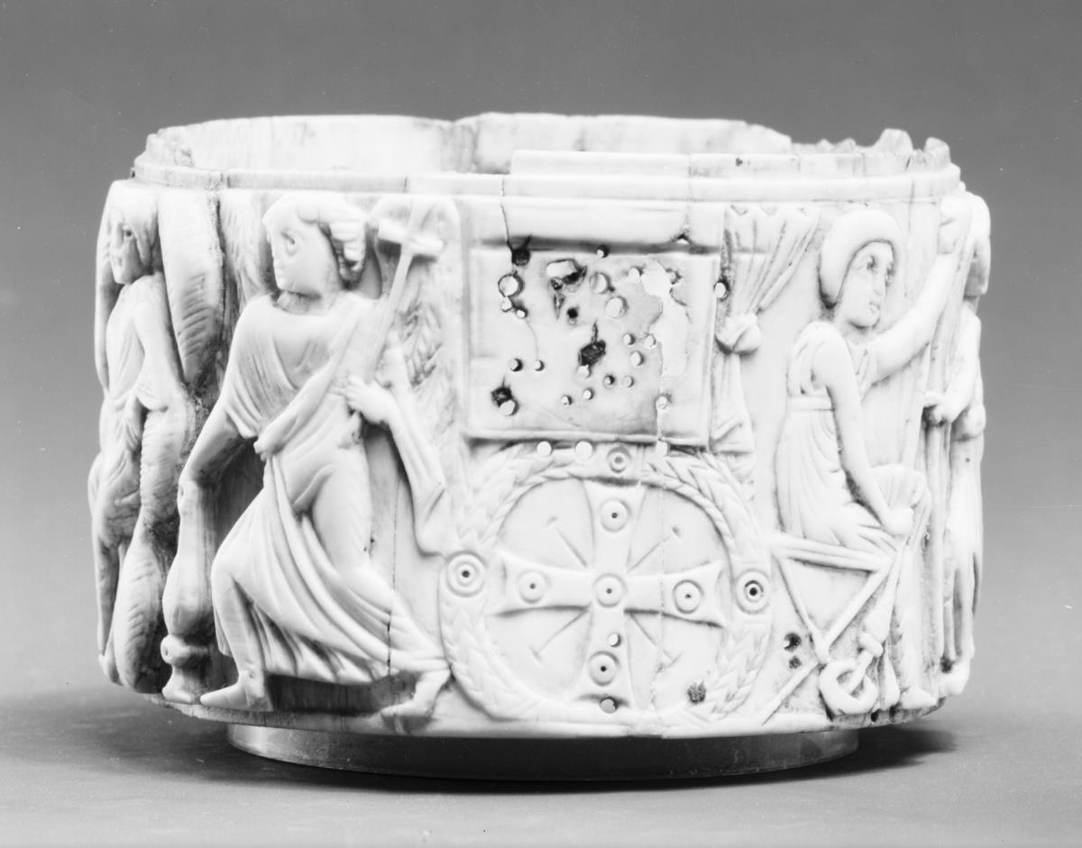 Dose (Pyxis) mit Marienszenen