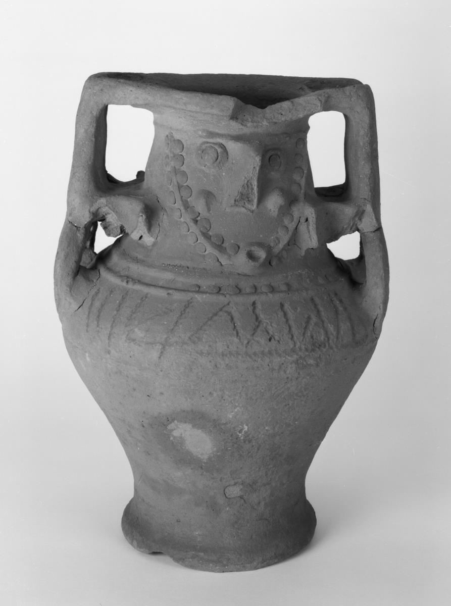 Amphora mit Gesicht