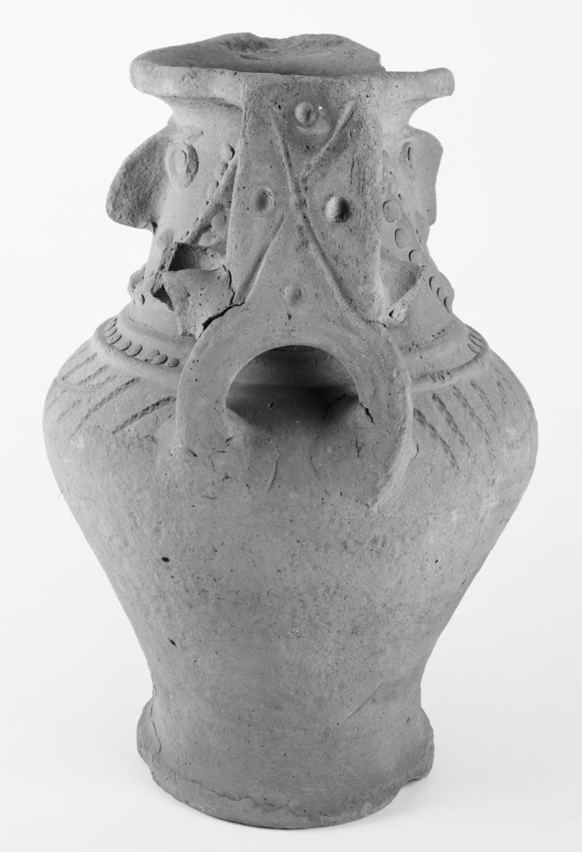 Amphora mit Gesicht