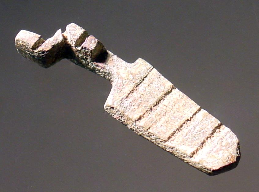 Schlüssel (sog. Mithrassymbol)
