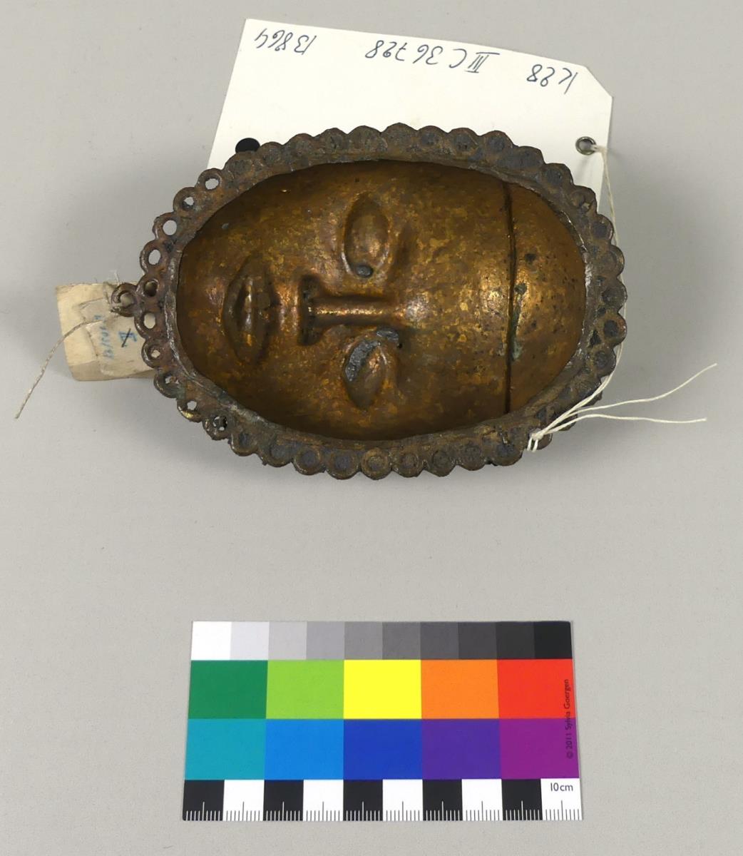 III C 36728 <2>