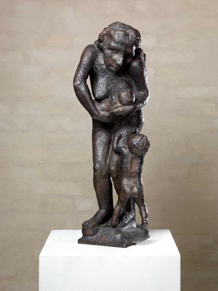 Mutter mit Kindern