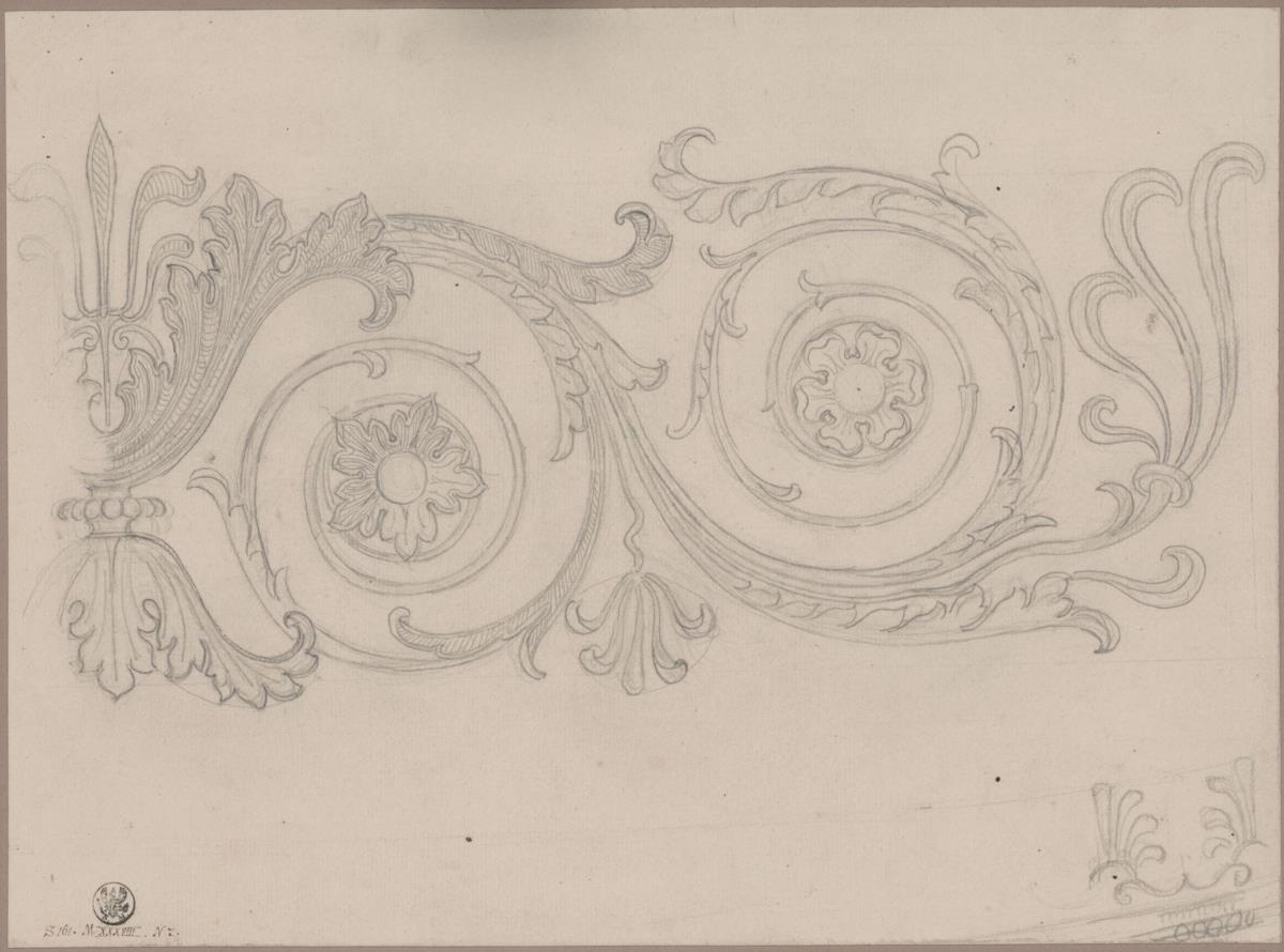 Ornament. Aus einem Kelch entspringende Ranken mit Akanthusblättern, Palmettenblüten und Rosetten und Perlstab mit Palmettenkrönung