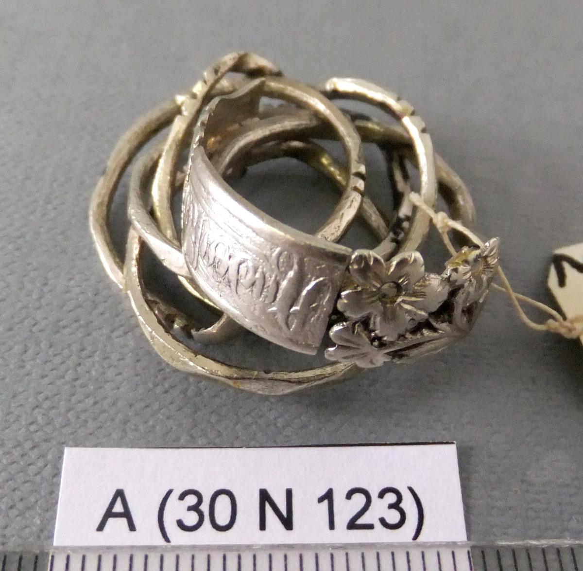 A (30 N 123)