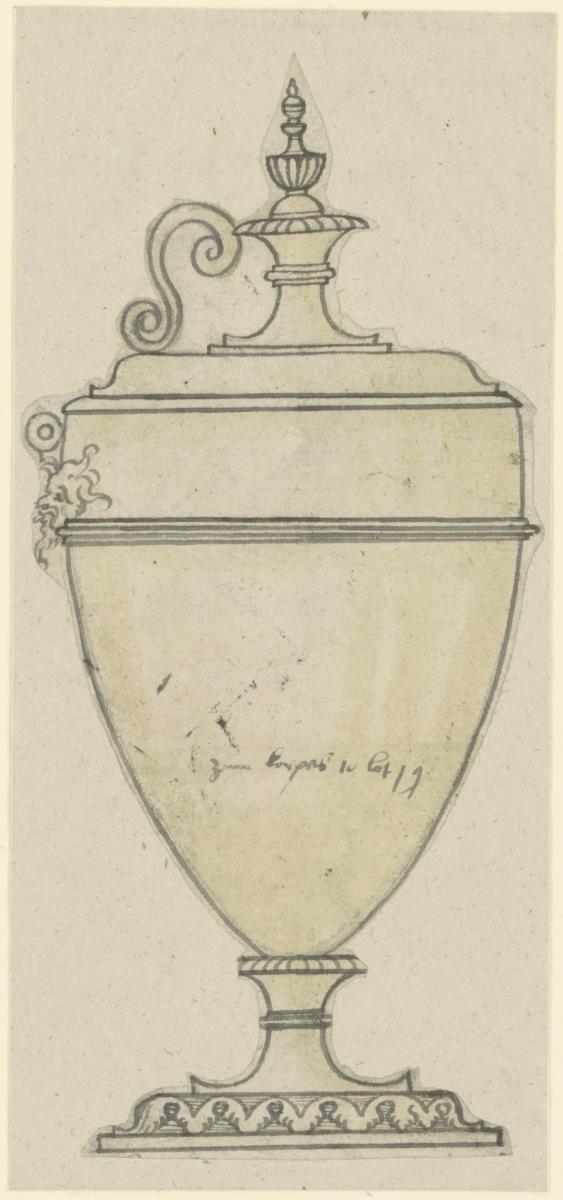 Vasenförmiger Becher mit Maske und Deckel