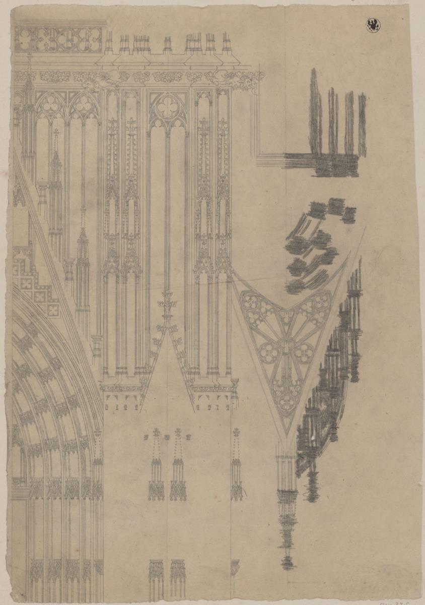 Köln. Dom. Portalgebäude und Fassadendetail