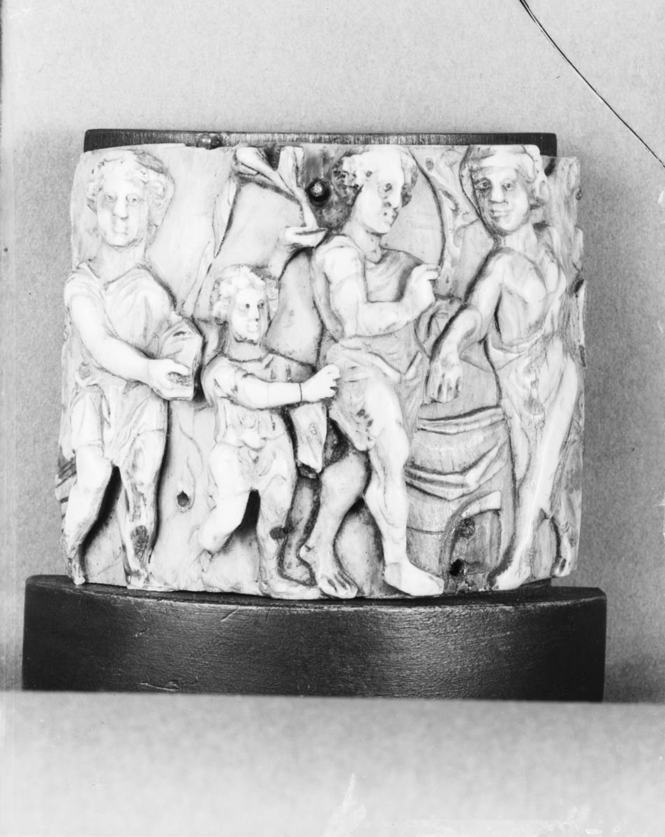 Fragment einer Pyxis mit Szene aus der biblischen Josephsgeschichte
