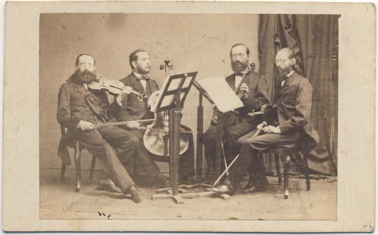 Porträt des Müller-Quartetts