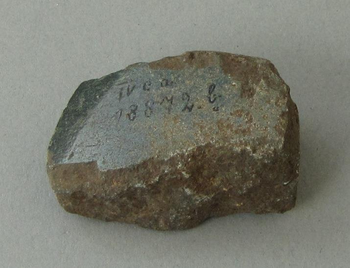 IV Ca 18872 b