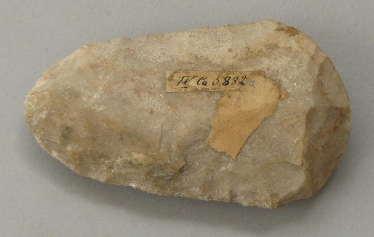 IV Ca 5882 a