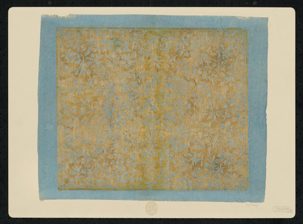 Brokatpapier (kleine Zweige mit sehr kleinen Blüten und Früchten)