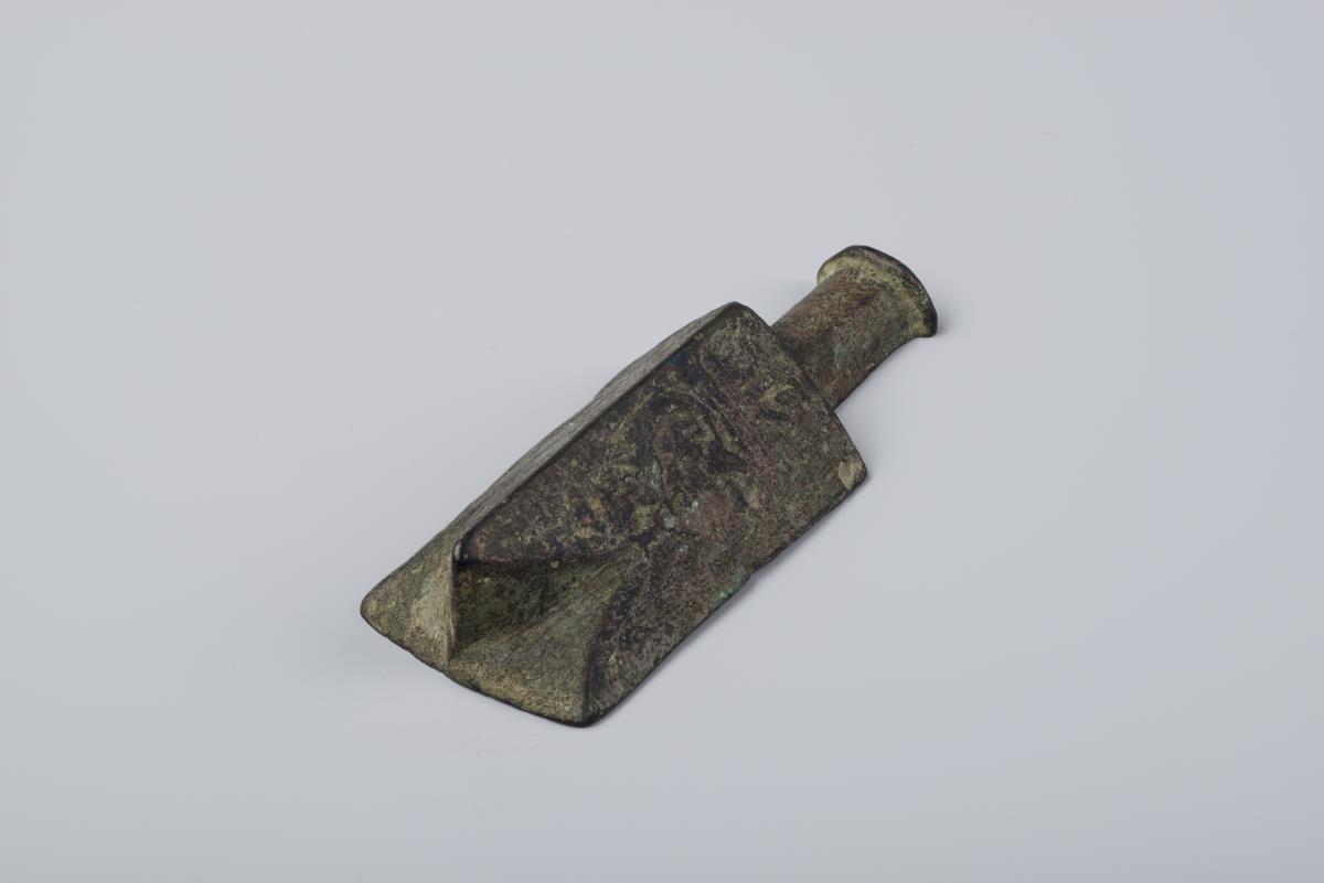 I. 3637 a
